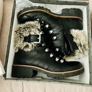 Sun+stone boots! Very cute